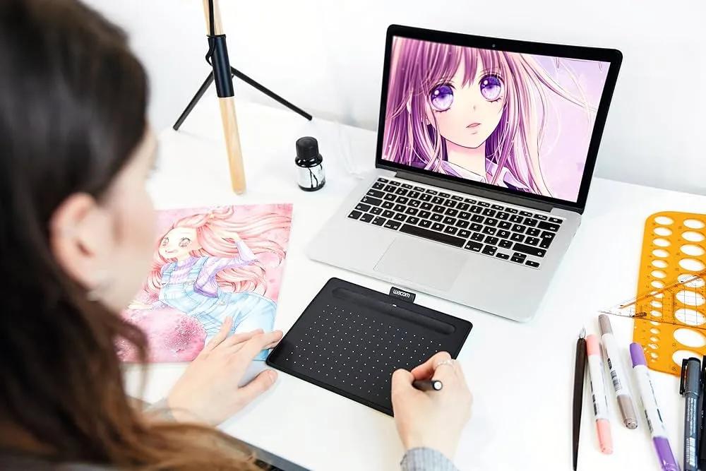 Wacom Intuos S Bluetooth Manga Edition